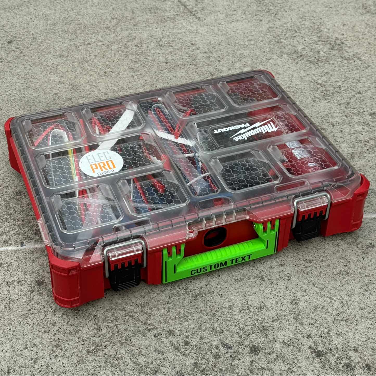 Handle - Standard Full Width on a Milwaukee Packout