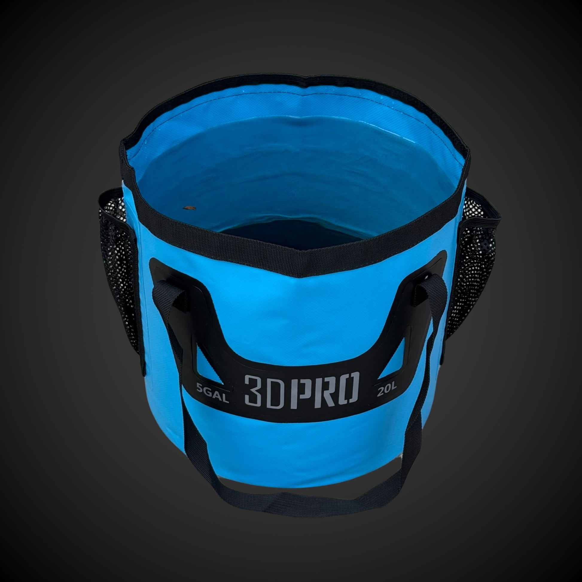 Blue 3D Pro cooler bag on a dark background