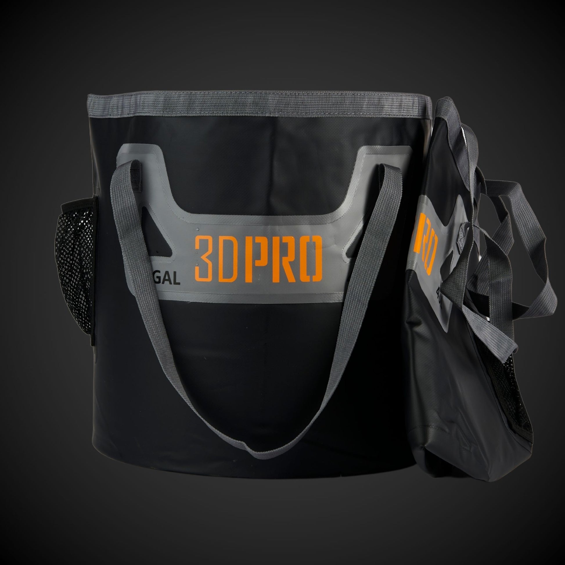 Folding bucket facing front
