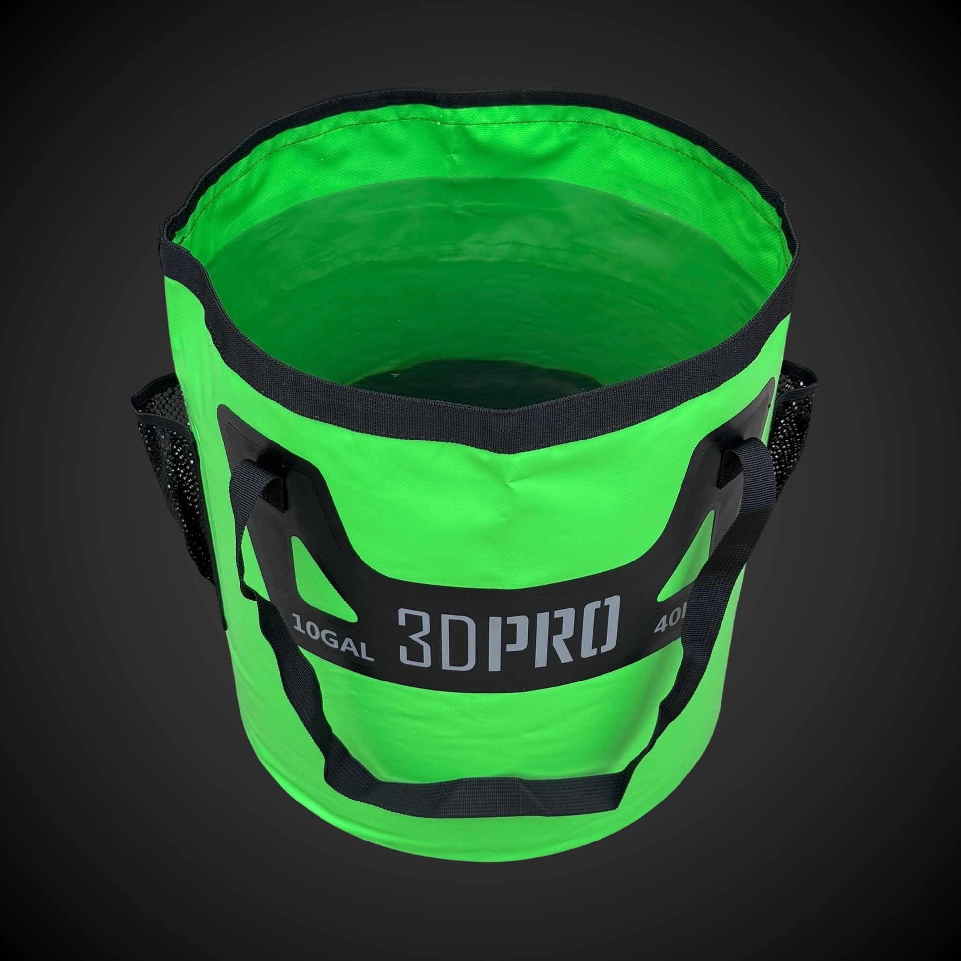 Green folding bucket with black straps and '3DPRO' branding on a dark background